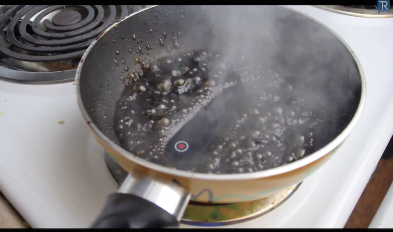 video iPhone 6 bollito nella coca-cola