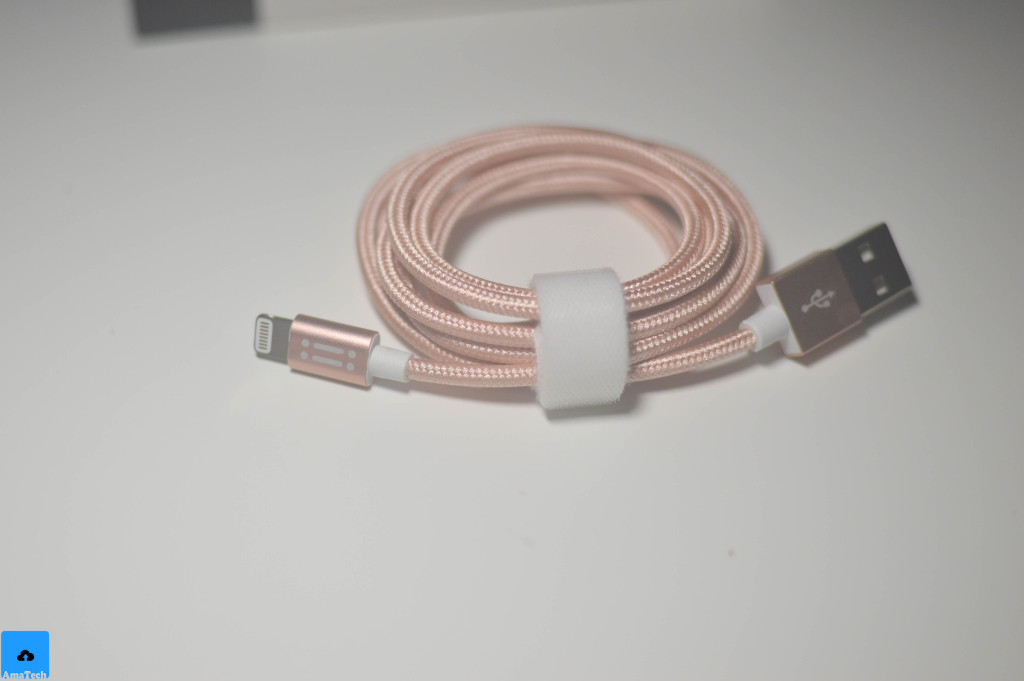 recensione Cavetto Lightning intrecciato Aiino Rose Gold