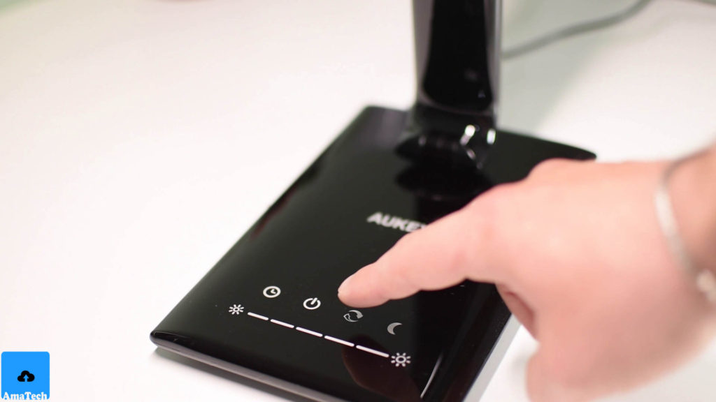 Lampada scrivania Aukey