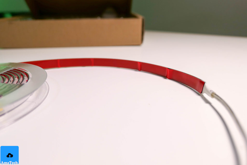 striscia LED bianca che si alimenta anche con batterie stilo
