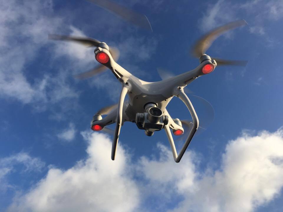 DJI e le targhe sui droni