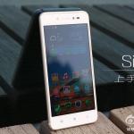 Lenovo s90 Sisley è la copia di iPhone 6