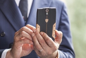Smartphone Lamborghini Tauri 88