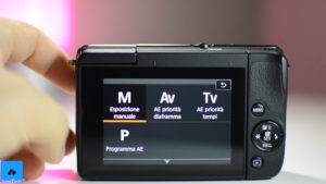 recensione Canon EOS M10