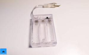 striscia LED bianca che si alimenta anche con batterie stilo