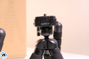 recensione Aukey mini treppiede per smartphone